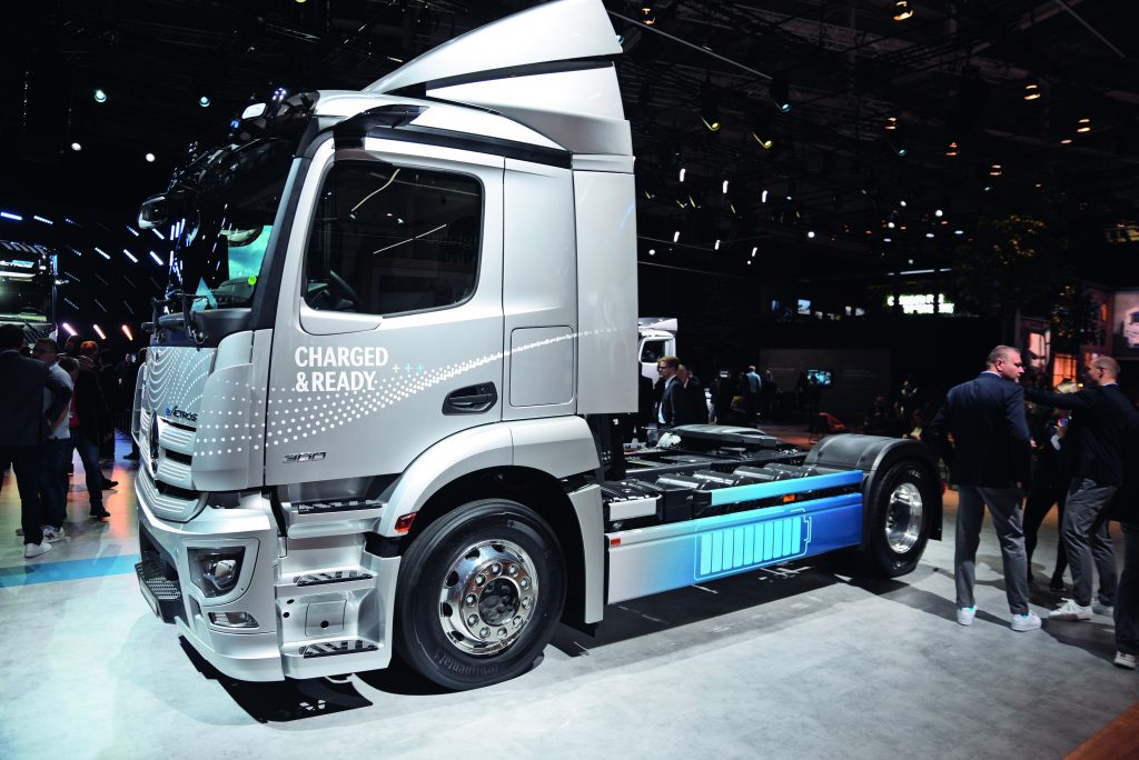 Der eActros LongHaul läutet neue E Truck Ära ein TIR transNews