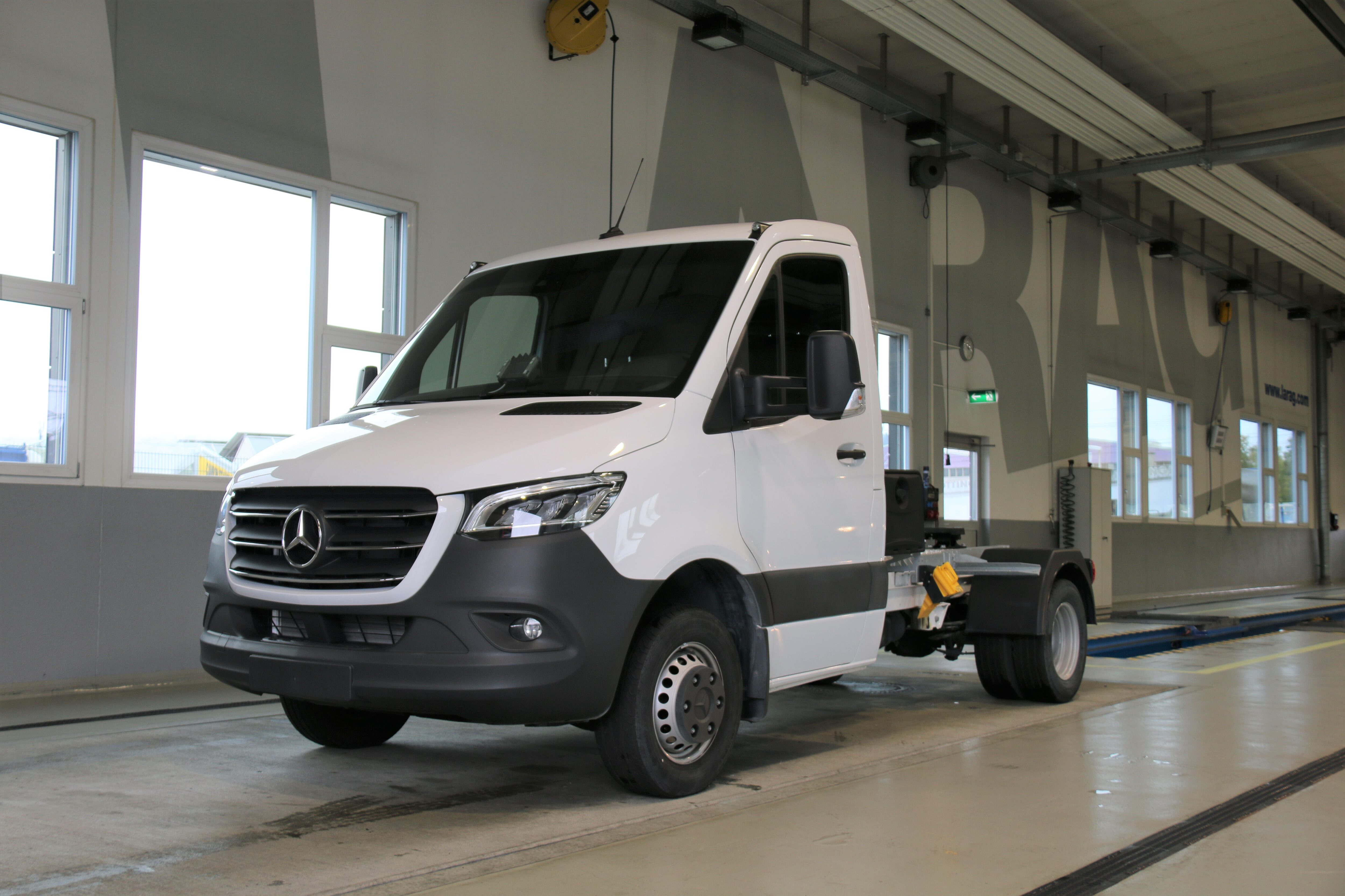 Sprinter Sattelschlepper Neu Motorisiert TIR TransNews