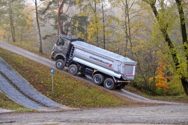 Mercedes-Benz Arocs Turbo-Retarder-Kupplung TIR transNews