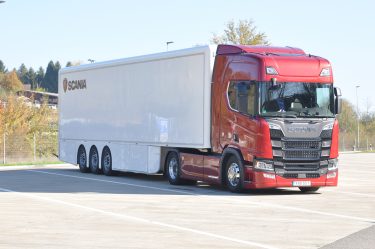 Scania V8 Fahrbericht TIR transNews