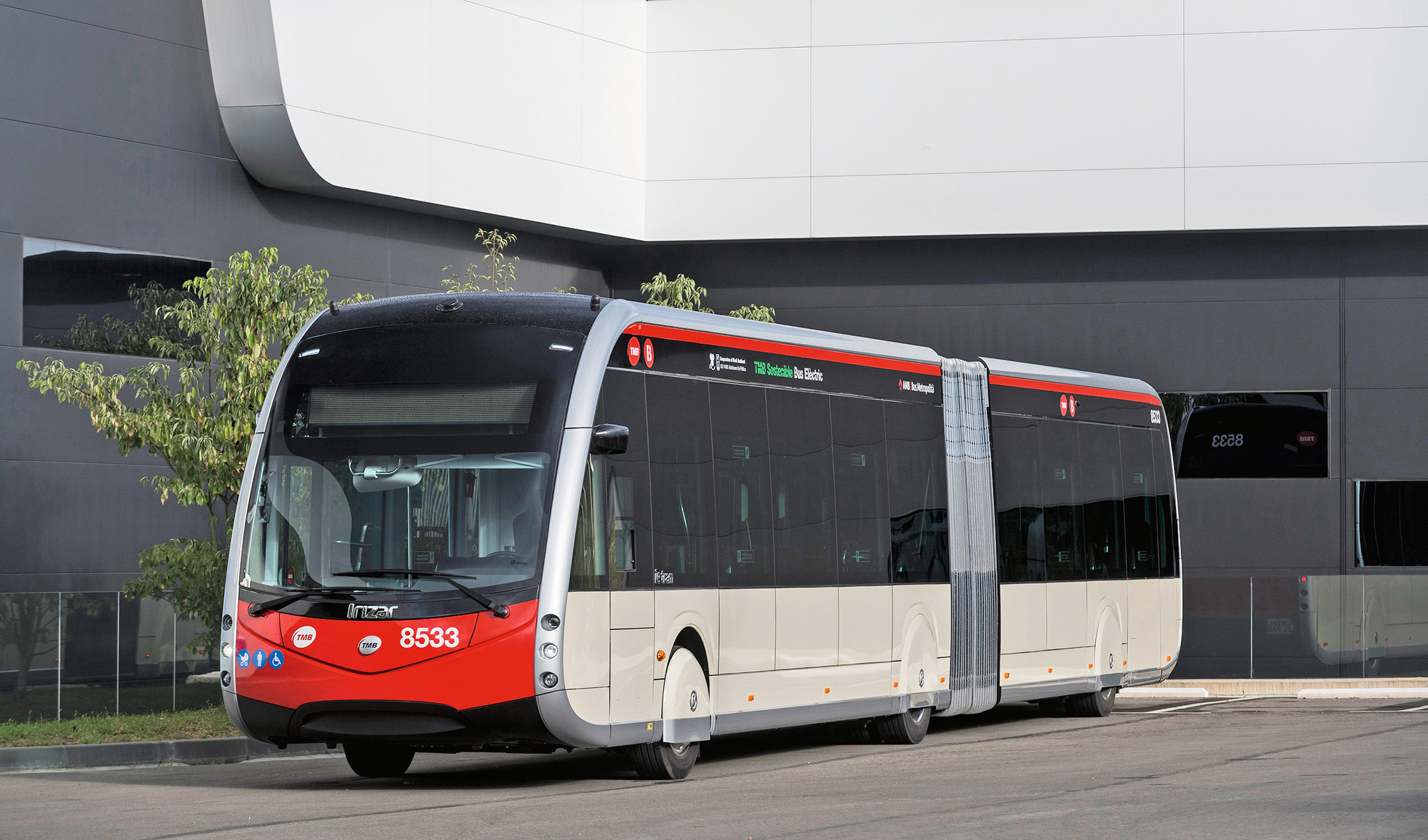 Irizar ie Tram Barcelona TIR transNews