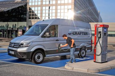 e-Crafter von VW Nutzfahrzeuge TIR transNews