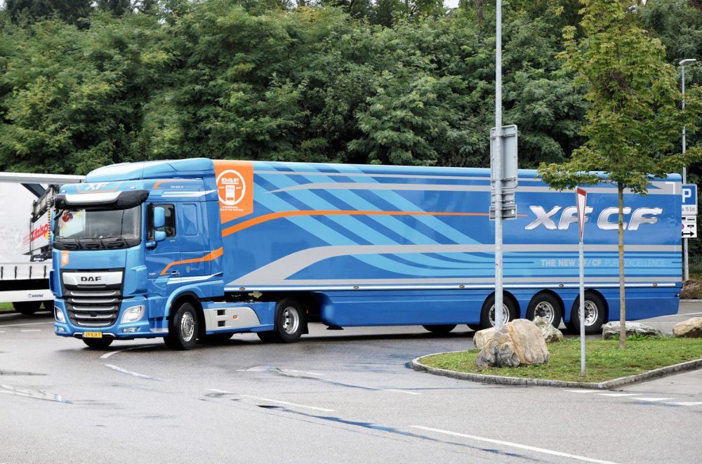 DAF XF480 Fahrbericht TIR transNews