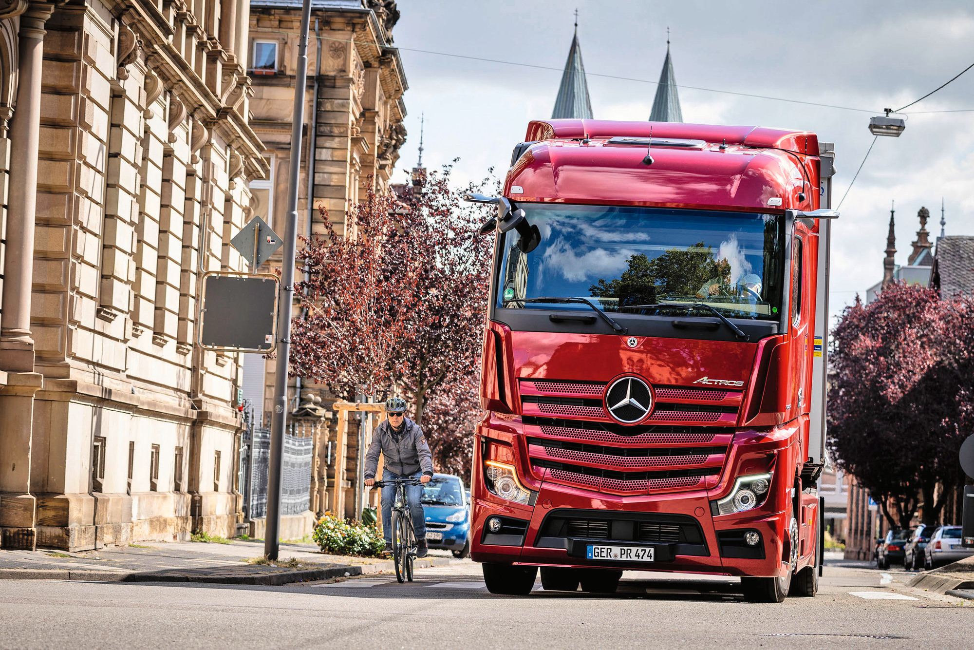 Mercedes-Benz Actros Truck of the Year 2020 TIR transNews