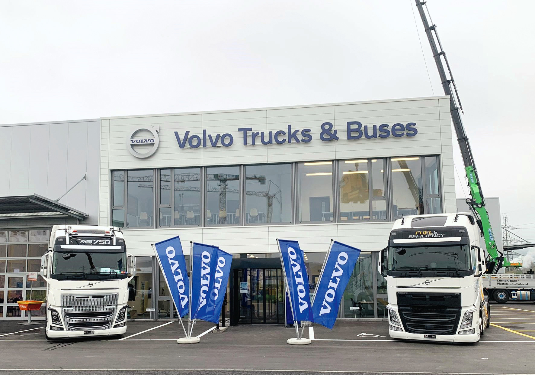 Truck Center Inwil Volvo Trucks TIR transNews