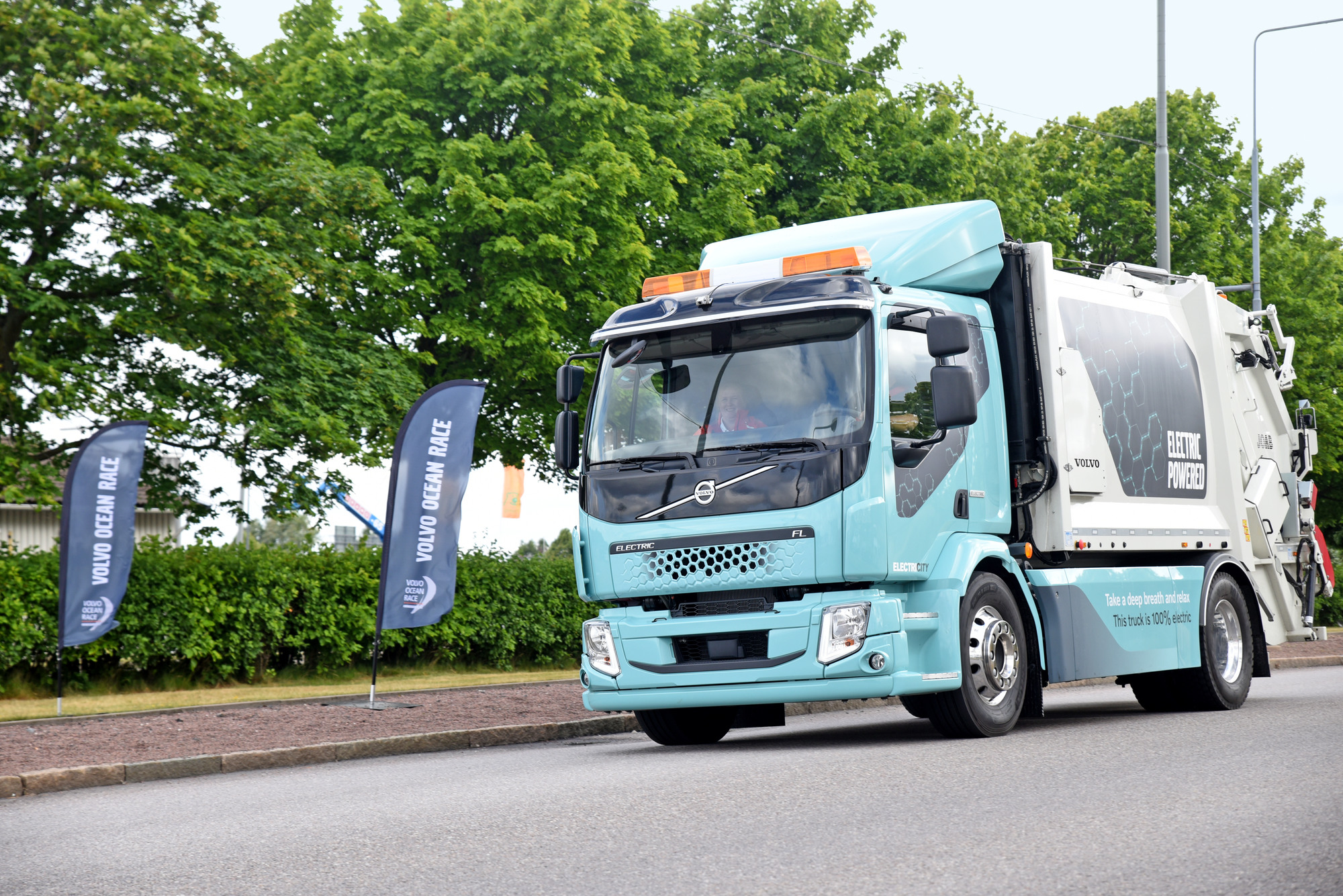 Volvo Trucks FL Electric TIR transNews