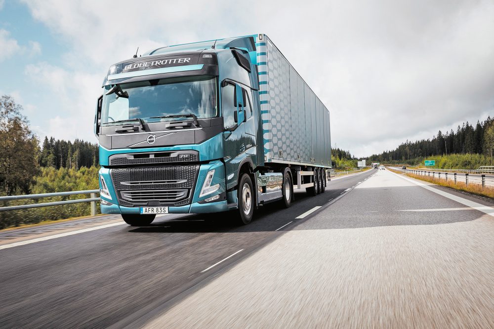 Neue Generation Volvo Trucks FM FMX TIR transNews