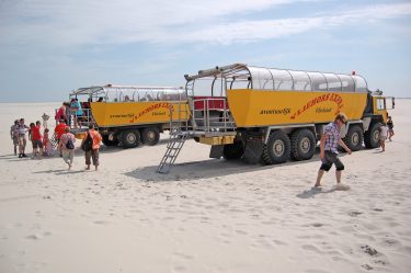 Watteninsel Spuren im Sand TIR transNews