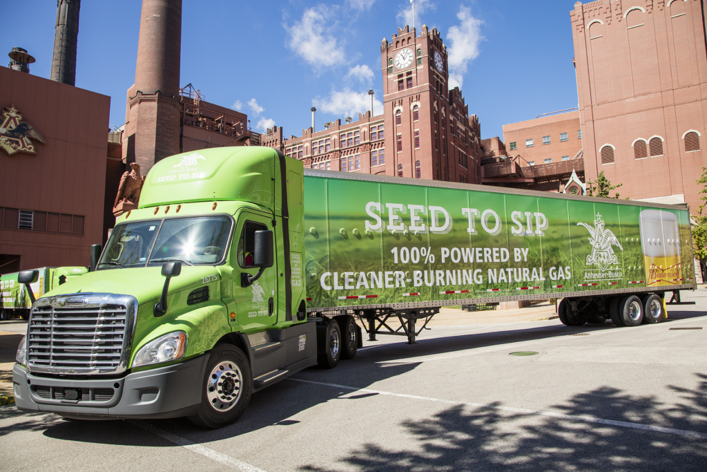 CNG-Trucks Anheuser-Busch TIR transNews