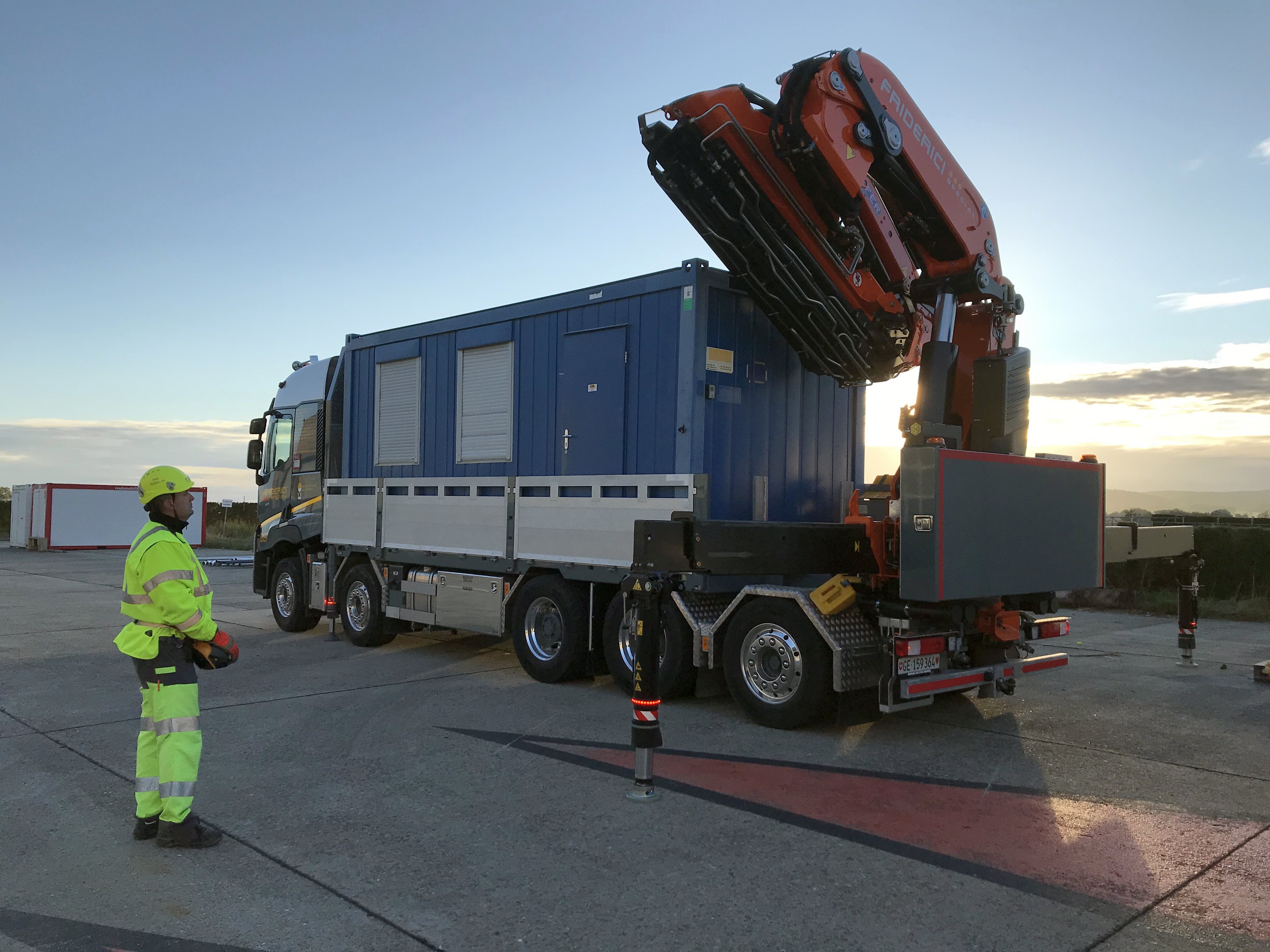 Friderici Spécial S.A. Renault Trucks TIR transNews