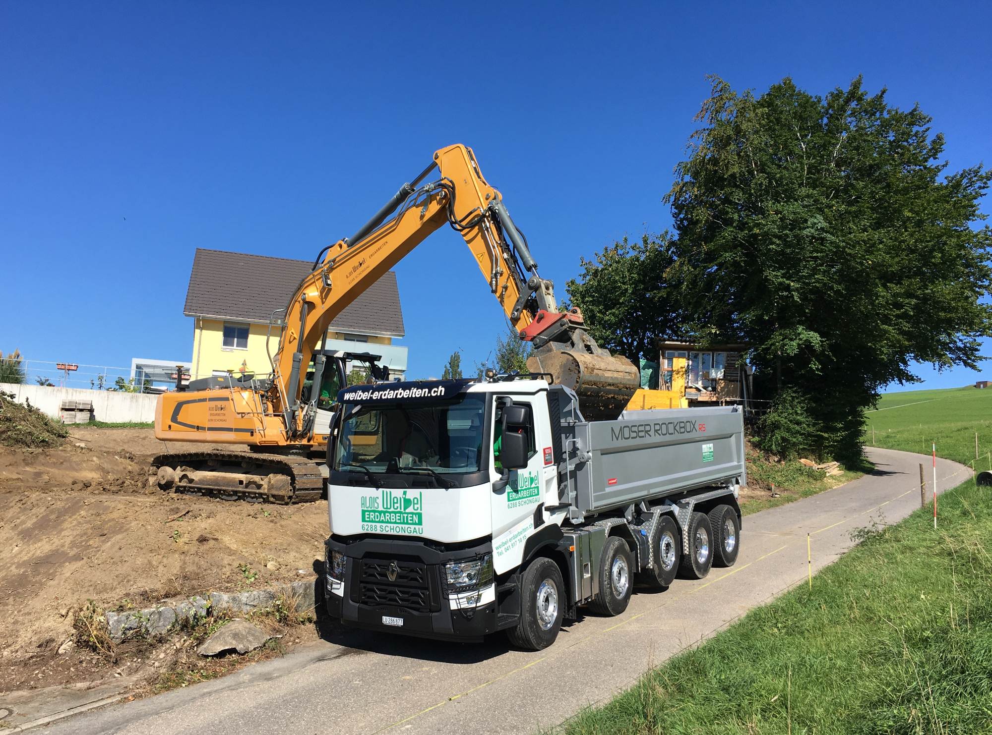 Alois Weibel Renault Trucks C520 P10x4 TIR transNews