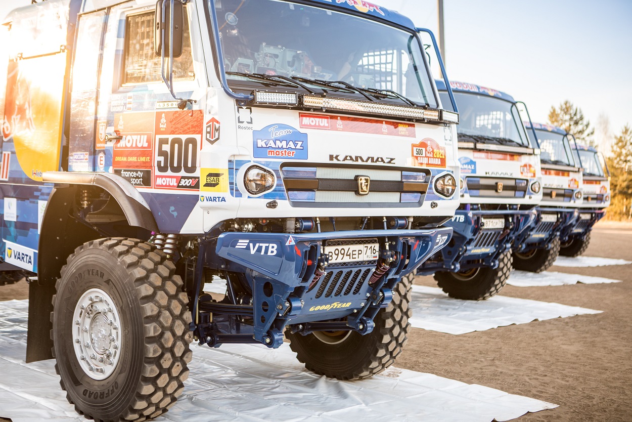 Rallye Dakar KAMAZ-master Goodyear TIR transNews