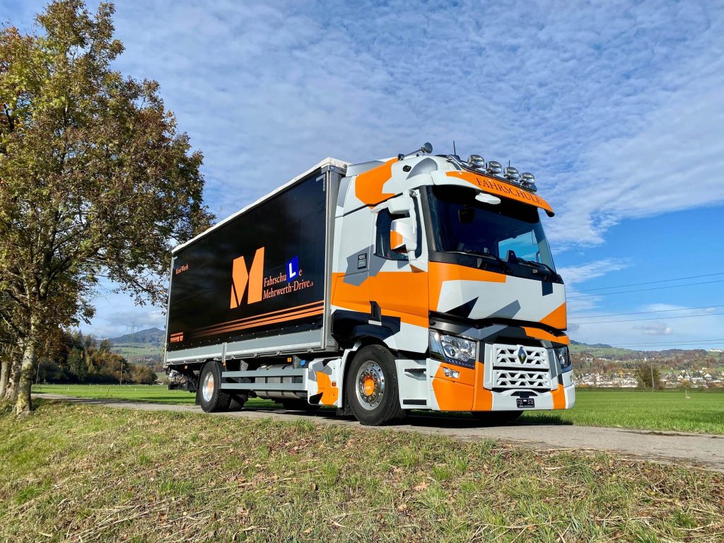 Mehrwert-Drive Renault Trucks TIR transNews