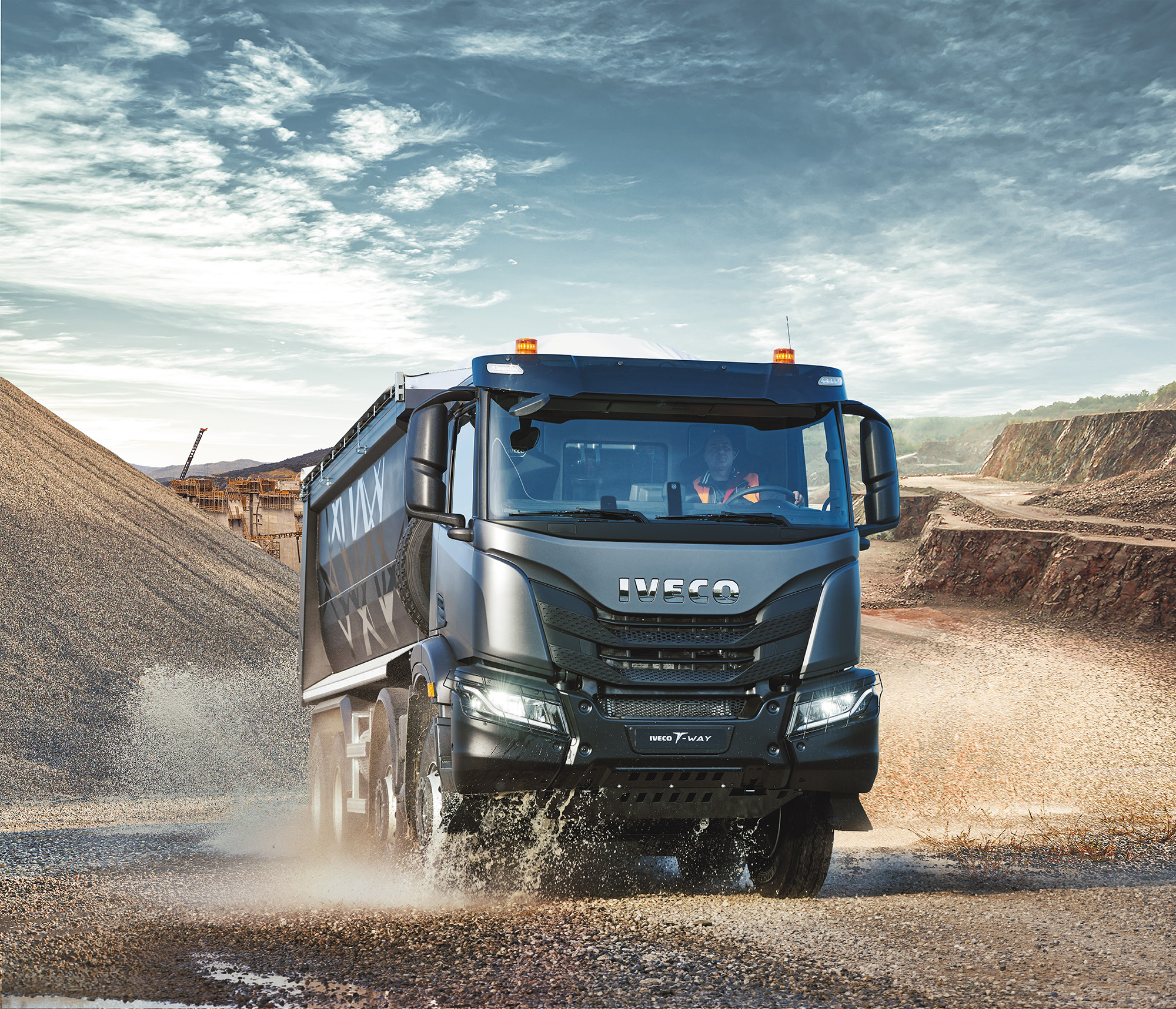 Iveco T-Way 2021 TIR transNews