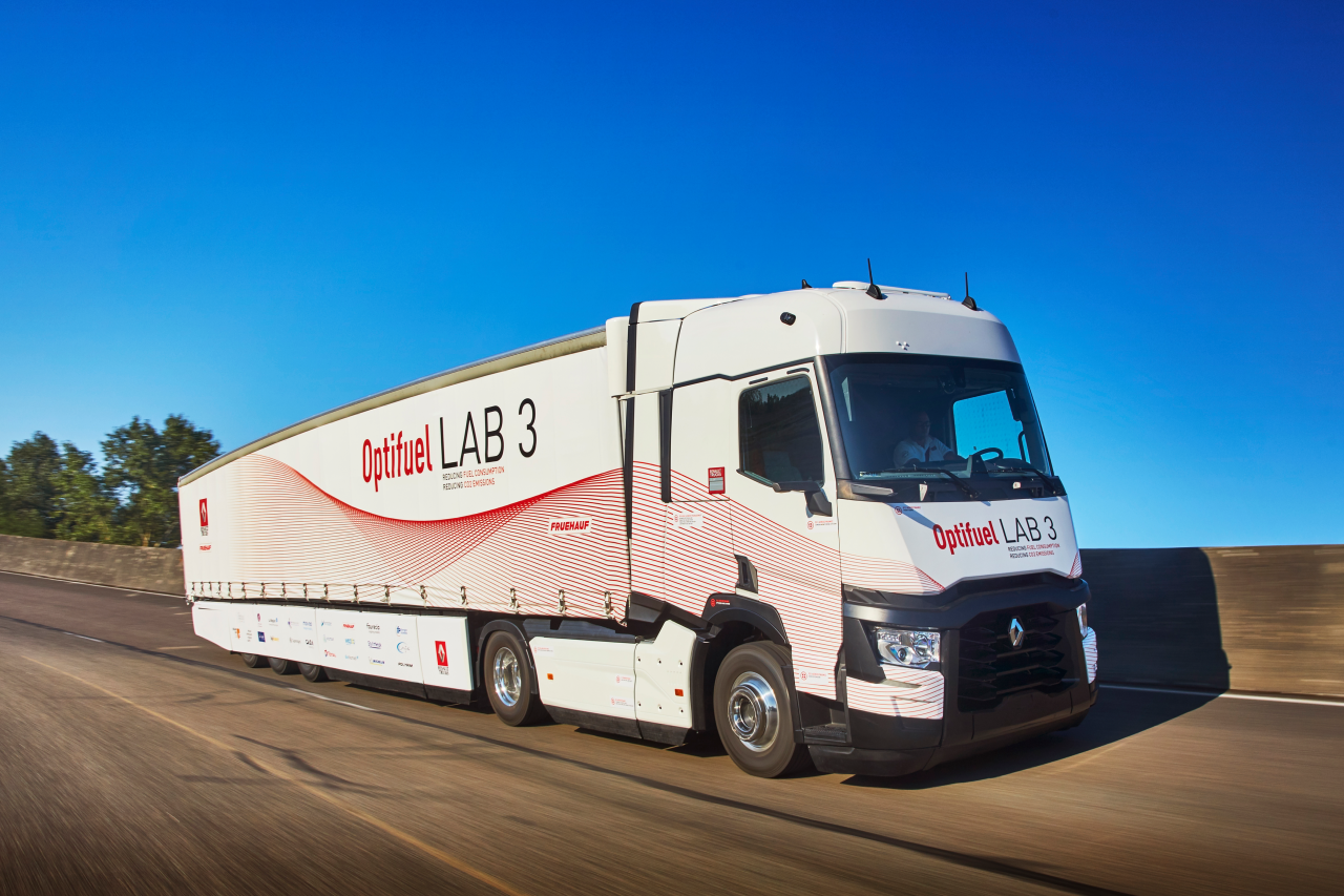 Renault Trucks Optifuel Lab 3 TIR transNews