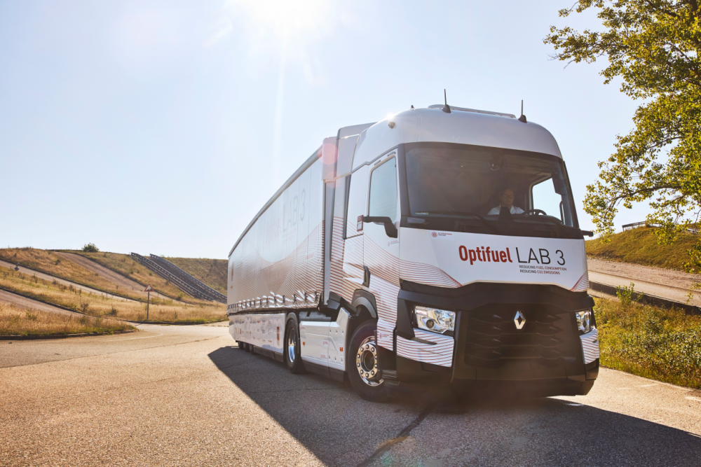 Renault Trucks Optifuel Lab 3 TIR transNews