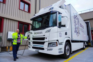 Bürgin weiss AG Scania BEV TIR transNews