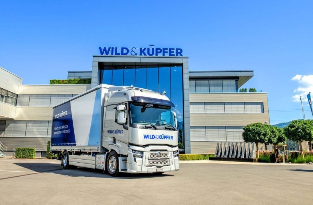 Wild & Küpfer AG Schmerikon Renault Trucks T430 TIR transNews