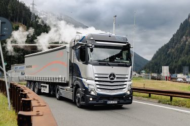 Mercedes-Benz H2Gen Brennstoffzellen-Prototyp Brenner TIR transNews