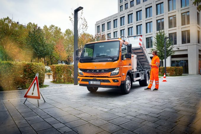 Fuso Next Generation eCanter bauma 2022 TIR transNews