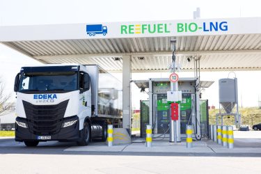 Edeka Iveco S-Way LNG TIR transNews