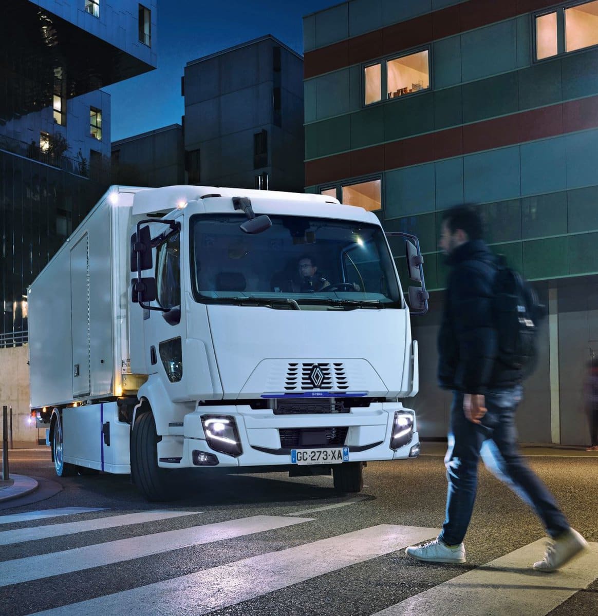 Renault Trucks D und D Wide 2024 TIR transNews