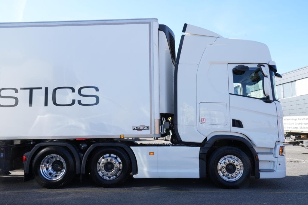 Scania 500R A 6×2/4 NA TIR transNews