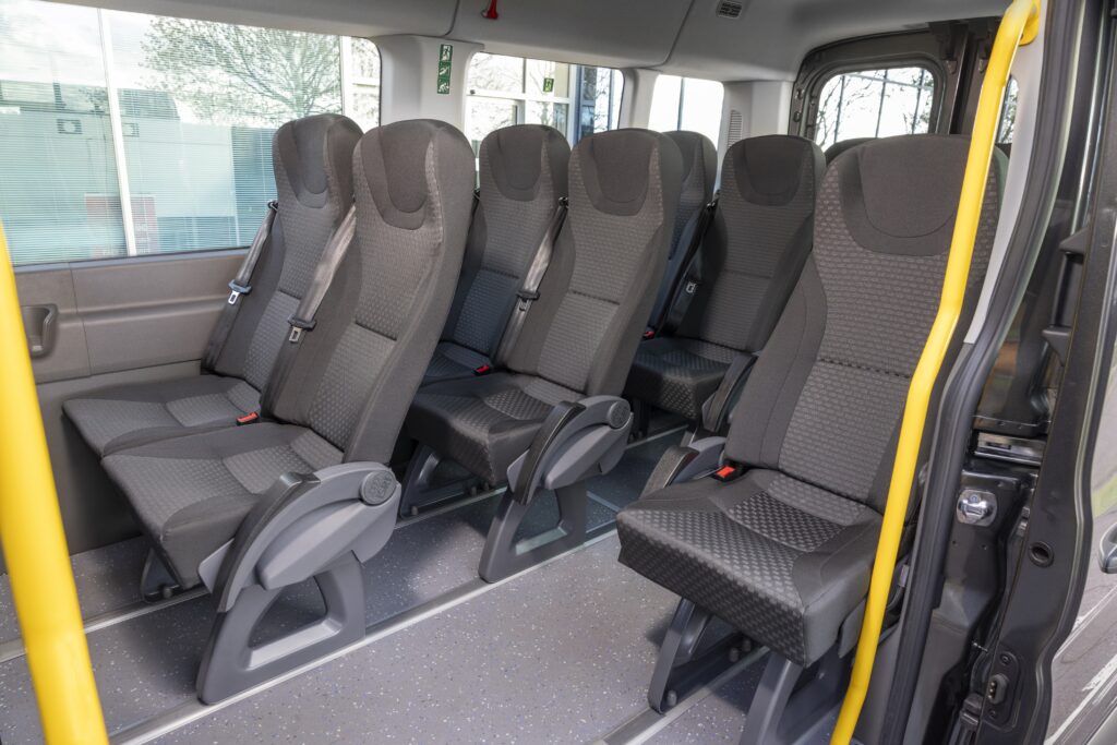 Ford E-Transit Minibus TIR transNews