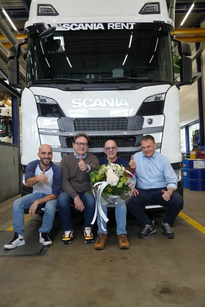 Tinu Bühlmann 45 Jahre Scania Schweiz AG TIR transNews
