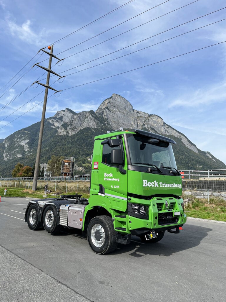 Renault Trucks K520 6x4 Pusher TIR transNews