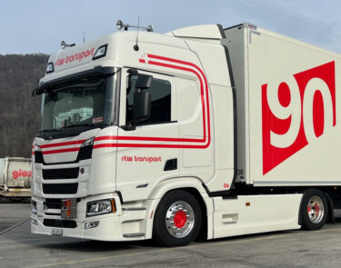 Scania Giezendanner Jubiläum 90 Jahre TIR transNews