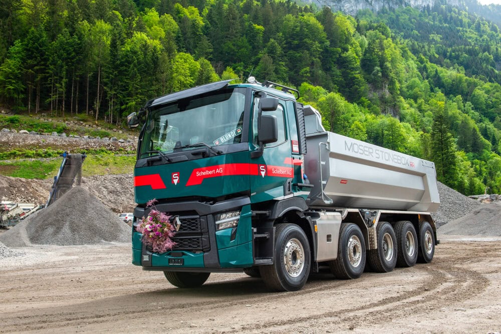 Schelbert AG Tief- und Strassenbau Renault Trucks TIR transNews