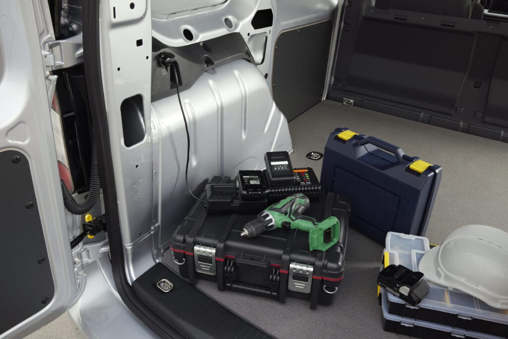 Ford Transit Connect PHEV TIR transNews