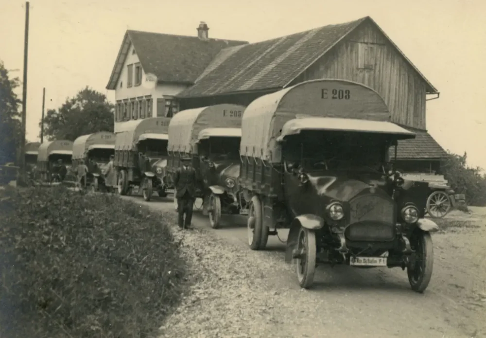 Vortrag 125 Jahre Motorisierung Schweizer Armee TIR transNews