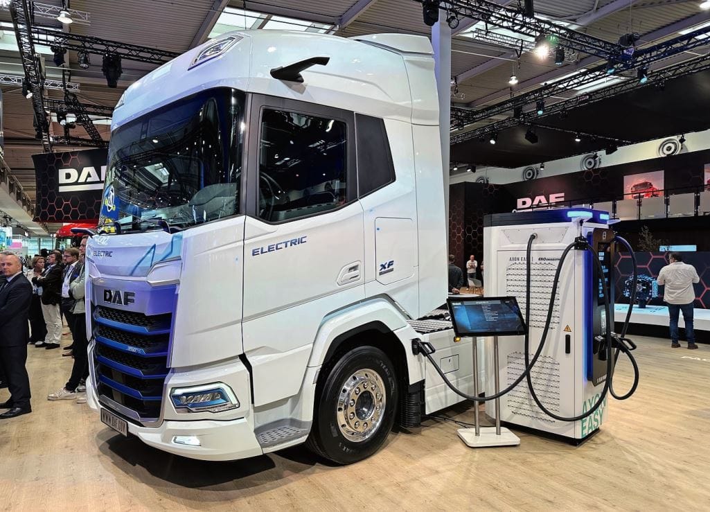 Die neue Generation Elektro-LKW ist serienreif. DAF bietet auch Ladelösungen an, die von Paccar stammen.